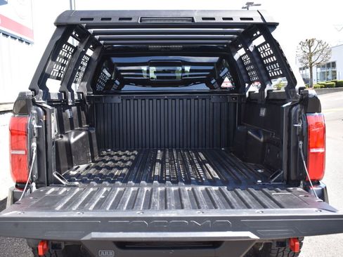 Certified 2025 Toyota Tacoma TRD Pro AWD/4WD image 21