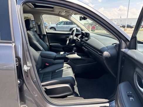 Certified 2024 Honda HR-V EX-L image 37