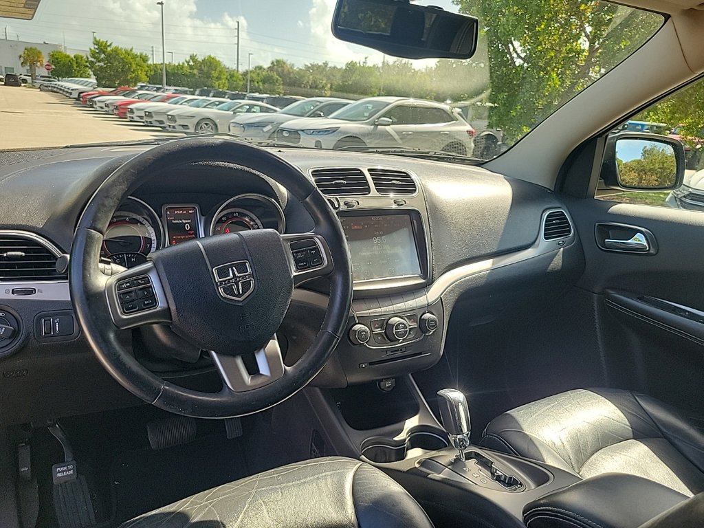 Used 2017 Dodge Journey Crossroad FWD image 9