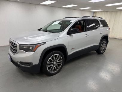 Used 2017 GMC Acadia SLT