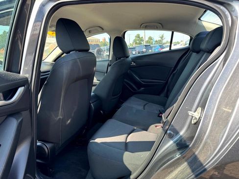 Used 2014 MAZDA MAZDA3 i SV image 7
