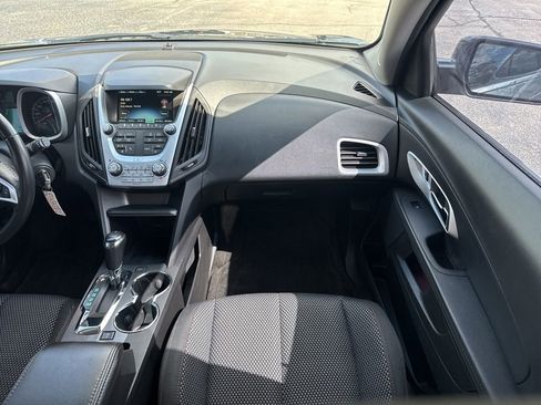 Used 2017 Chevrolet Equinox LT w/ Convenience Package FWD image 22
