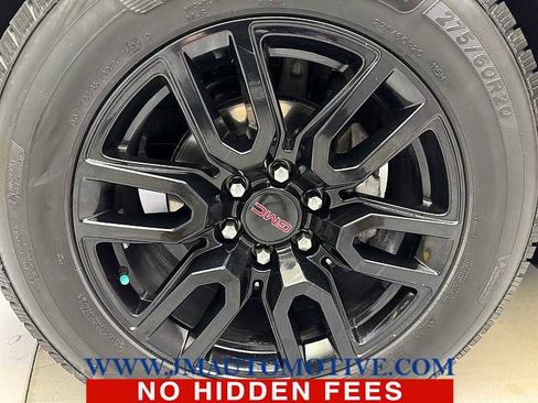 Used 2019 GMC Sierra 1500 Elevation w/ Elevation Value Package image 9