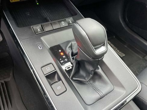 Used 2026 Toyota Corolla Cross XLE w/ Convenience Package image 21