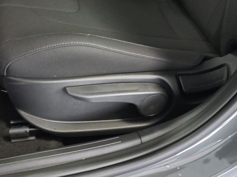 New 2026 Hyundai Elantra SEL Sport FWD image 19