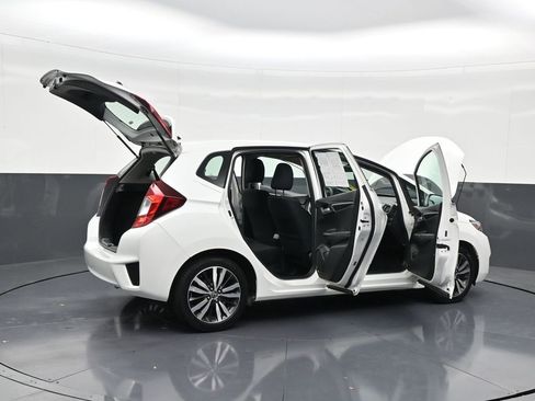 Used 2017 Honda Fit EX image 30