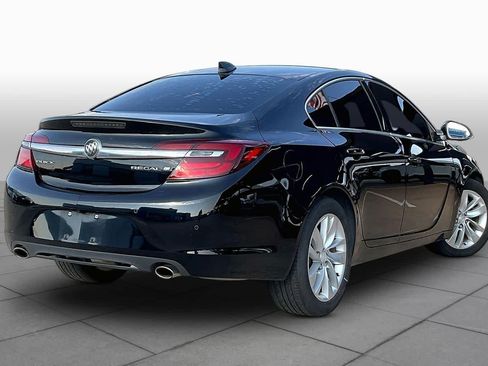 Used 2017 Buick Regal Premium w/ Driver Confidence Package #2 FWD image 12