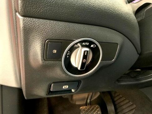 Used 2015 Mercedes-Benz CLA 250 4dr Sdn CLA 250 FWD image 27