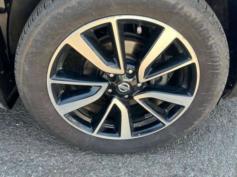 Used 2019 Nissan Rogue SL image 13