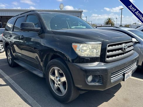 Used 2012 Toyota Sequoia SR5 w/ Sport Appearance Pkg RWD image 1