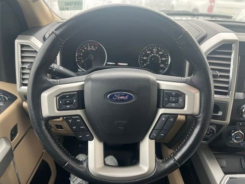 Used 2016 Ford F150 Lariat image 14