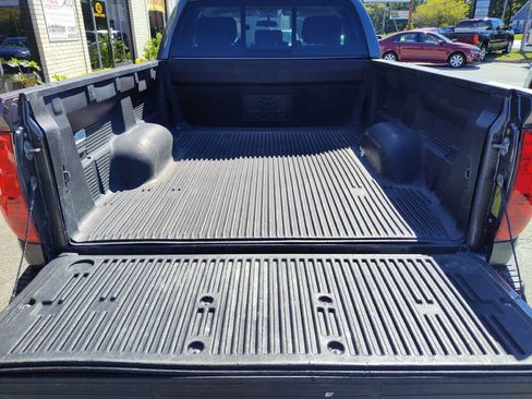 Used 2017 Toyota Tundra SR5 image 14