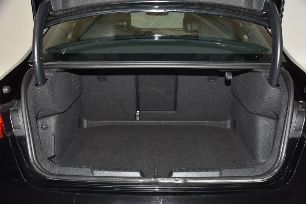 Used 2024 Audi A3 2.0T Premium FWD image 27