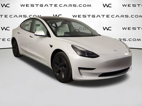 Used 2023 Tesla Model 3 Standard Range RWD image 40