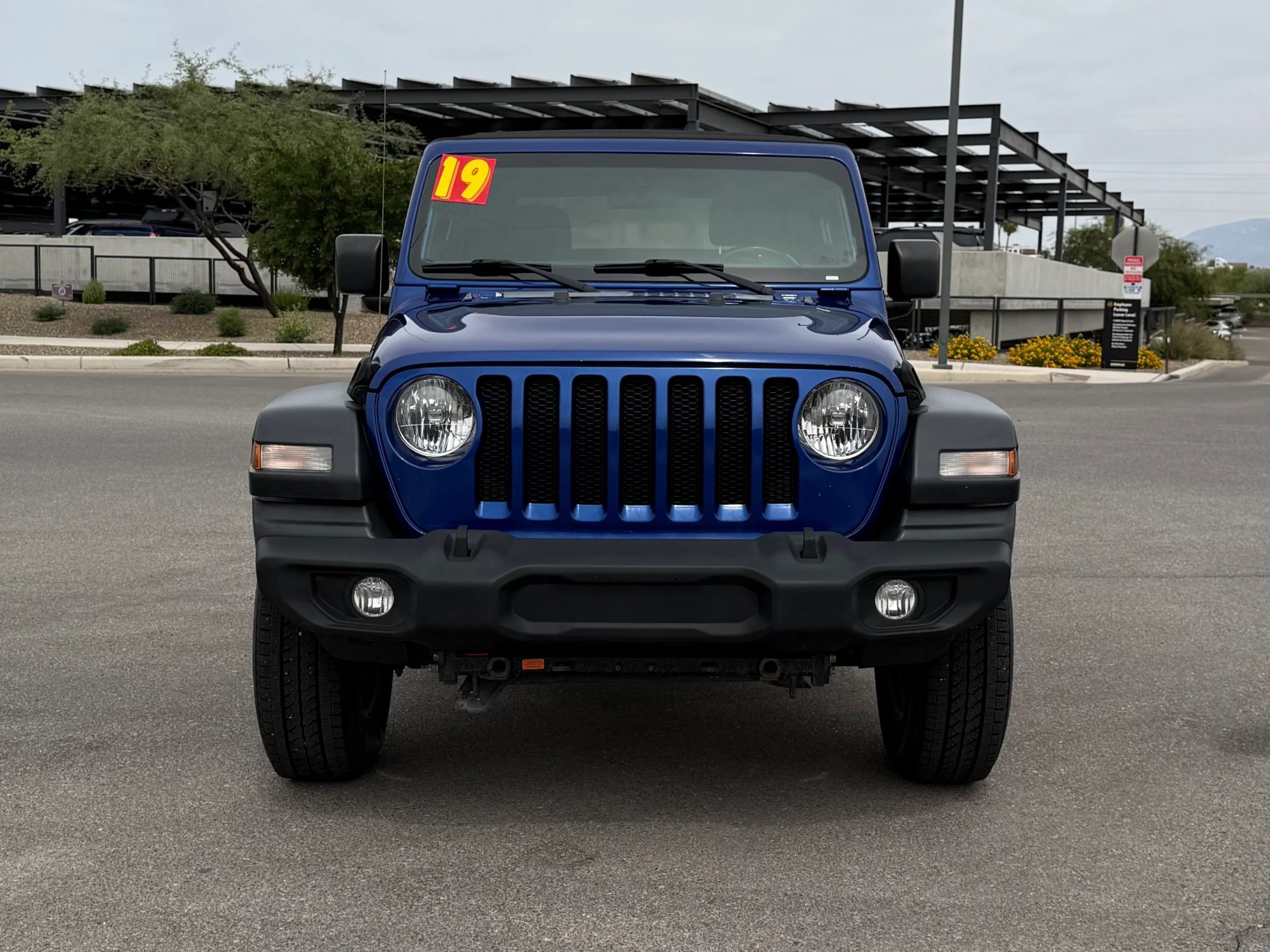 Used 2019 Jeep Wrangler Sport AWD/4WD image 7