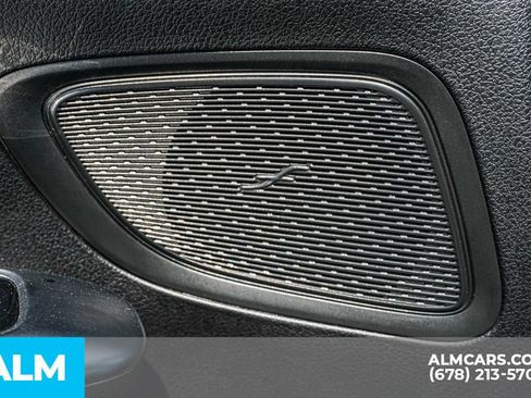 Used 2025 Mercedes-Benz C 300 Sedan image 50