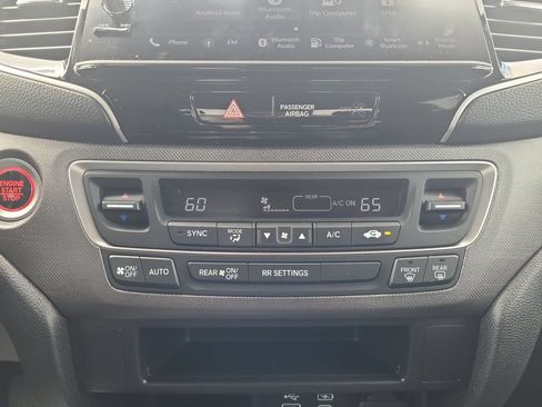 Used 2024 Honda Ridgeline Sport image 23