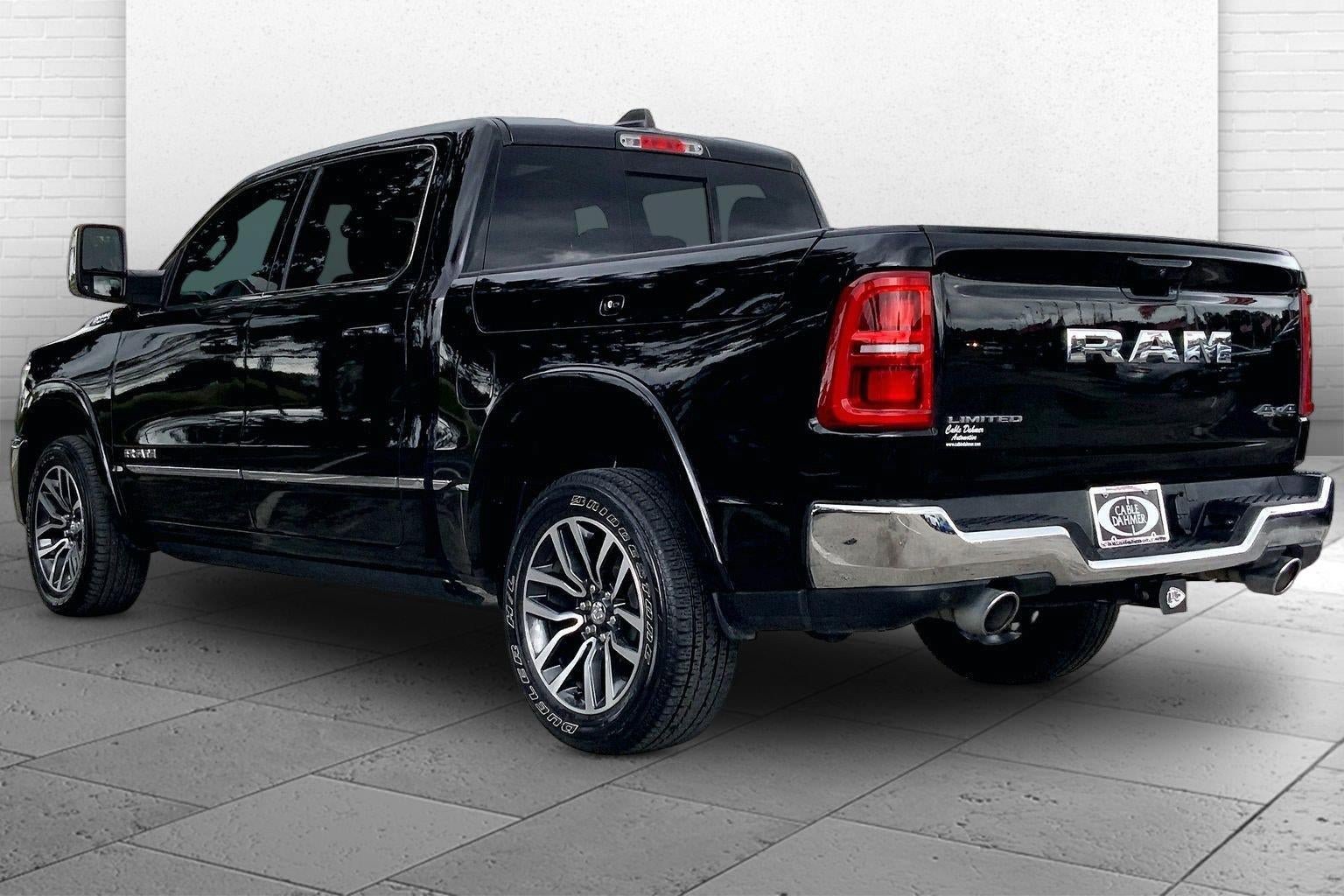 Used 2025 RAM 1500 Limited w/ Trailer Tow Group AWD/4WD image 10