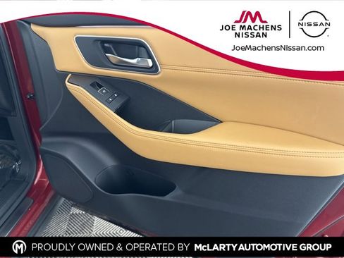 Used 2023 Nissan Rogue Platinum w/ Platinum Premium Package image 24