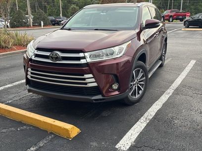 Used 2019 Toyota Highlander XLE