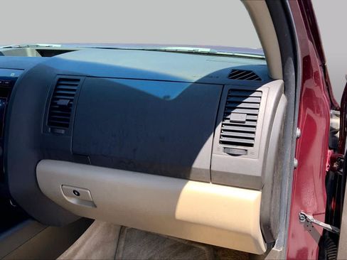 Used 2008 Toyota Sequoia Limited RWD image 18
