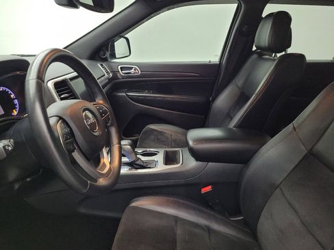 Used 2018 Jeep Grand Cherokee Altitude RWD image 17