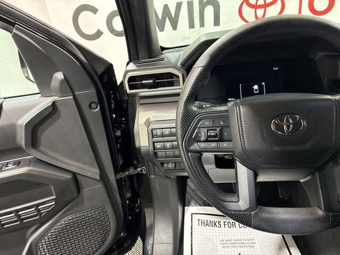 Used 2024 Toyota Tacoma SR5 AWD/4WD image 25