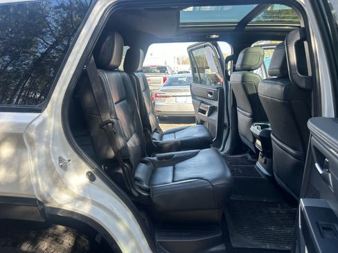 Used 2024 Toyota Sequoia Platinum image 11