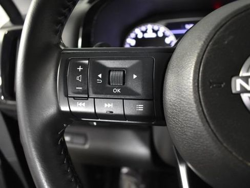 Certified 2024 Nissan Pathfinder SV w/ SV Premium Package AWD/4WD image 16