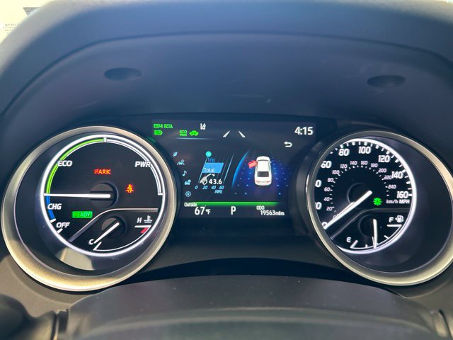 Certified 2021 Toyota Camry XLE w/ Navigation Upgrade Package FWD image 13