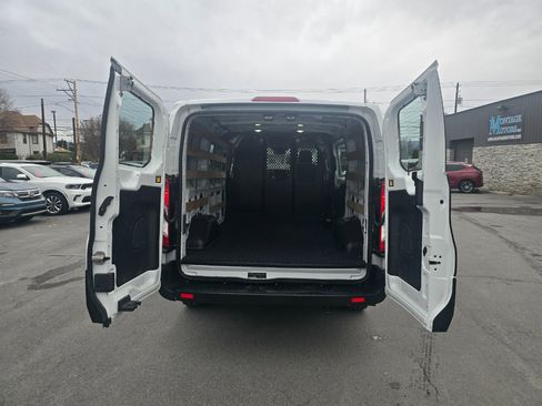 Used 2024 Ford Transit 250 Low Roof w/ Exterior Upgrade Package image 15