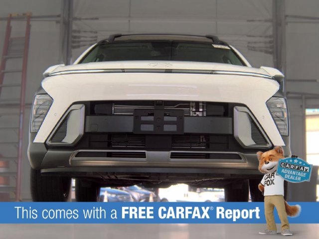 Used 2025 Hyundai Kona Limited AWD/4WD image 2