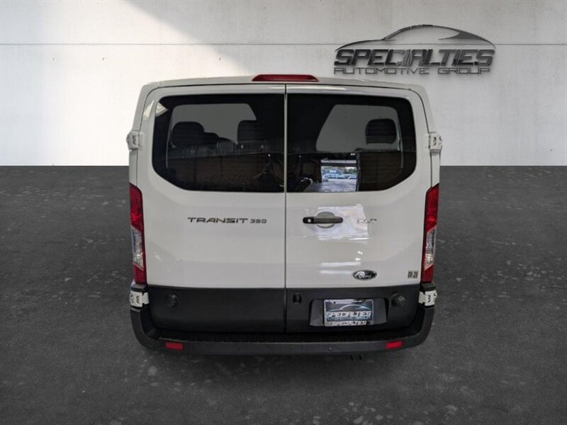 Used 2024 Ford Transit 350 XLT RWD image 9