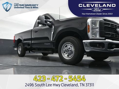 New 2025 Ford F250 XL w/ XL Chrome Package image 26