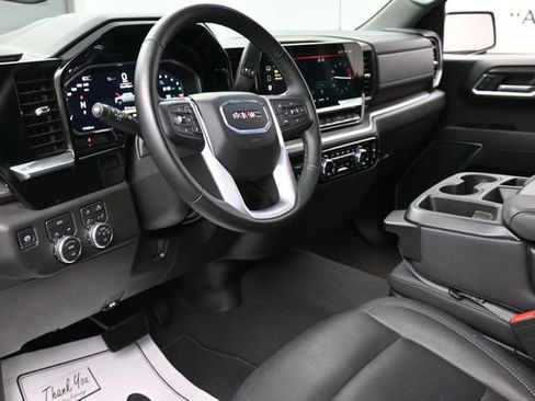 Used 2026 GMC Sierra 1500 SLT AWD/4WD image 14