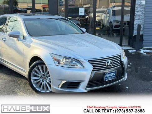 Used 2013 Lexus LS 460 AWD image 3