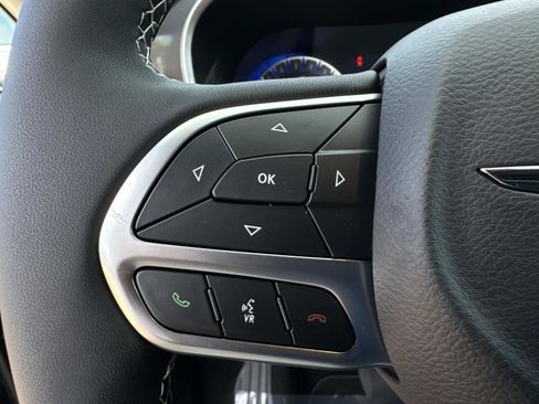 New 2026 Chrysler Voyager LX image 31