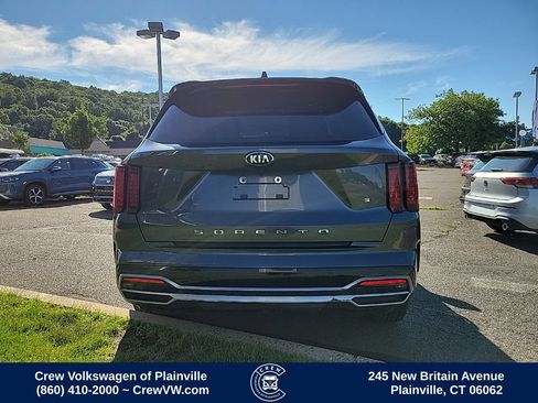 Used 2021 Kia Sorento S FWD image 29