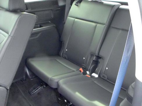 Used 2025 Hyundai Santa Fe SEL AWD/4WD image 7