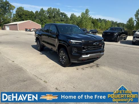Used 2023 Chevrolet Colorado Z71 w/ Z71 Convenience Package 2 AWD/4WD image 8