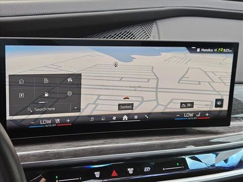 Used 2025 BMW 740i xDrive 740i xDrive image 14