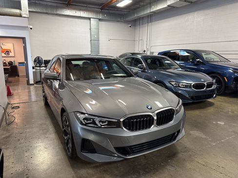 Used 2025 BMW 330i xDrive Sedan AWD/4WD image 3