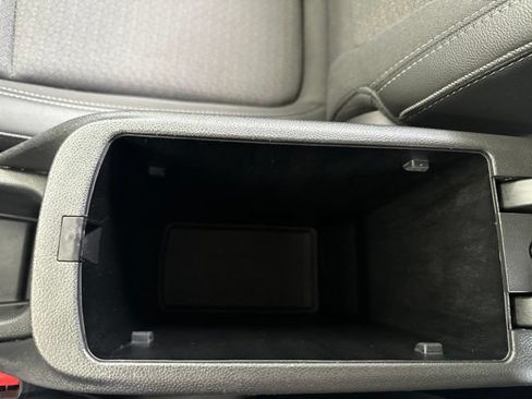 Used 2023 Buick Encore GX Select w/ Sport Touring Package FWD image 34
