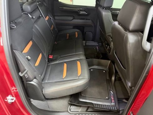 Used 2024 GMC Sierra 1500 AT4 w/ Technology Package image 43