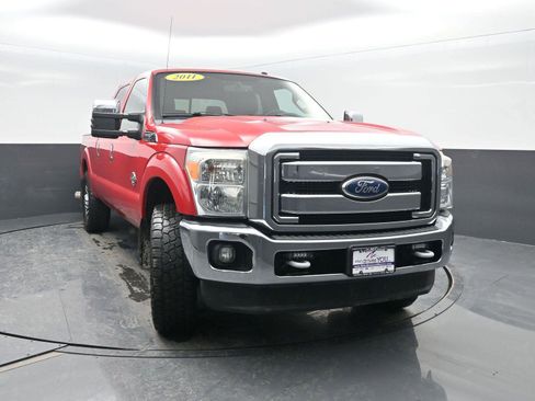 Used 2011 Ford F250 Lariat w/ Lariat Interior Pkg image 35