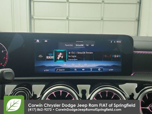 Used 2025 Mercedes-Benz CLA 250 4MATIC image 23