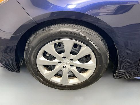 Used 2023 Toyota Corolla LE image 13