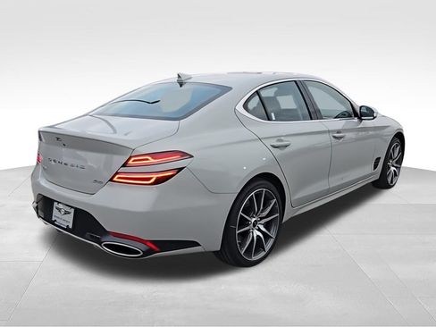 Used 2026 Genesis G70 2.5T AWD/4WD image 8