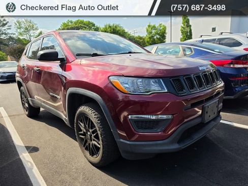 Used 2021 Jeep Compass Sport AWD/4WD image 3