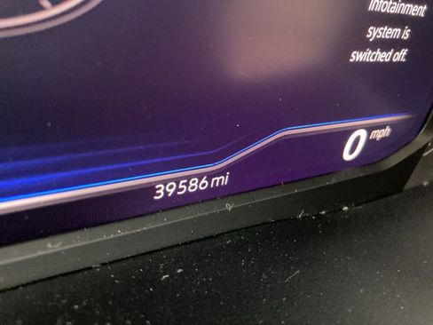 Used 2022 Volkswagen Atlas SEL image 13